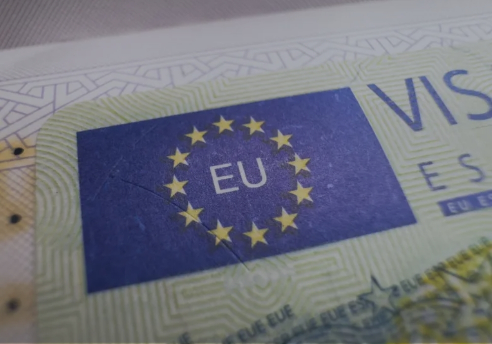 EU Family residence permit Spain